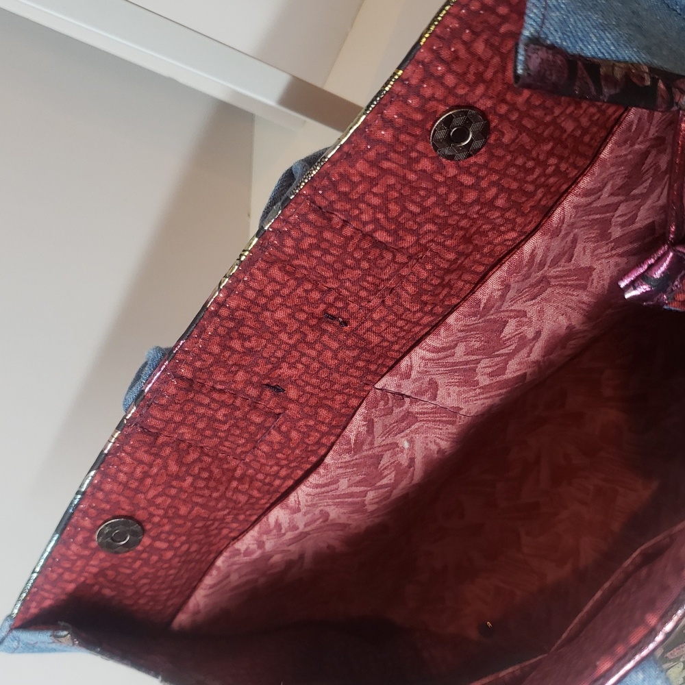 Handmade Handbag - Picture 5 of 9